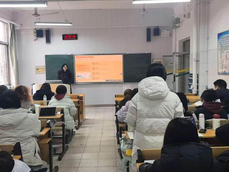 af4b1a09b15dfa0d5ab8349e67fd9e09